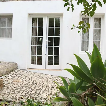 Casa De Pedra E Cal *