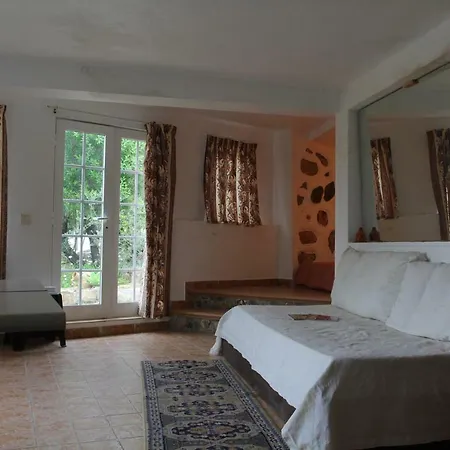 Casa De Pedra E Cal * Faro