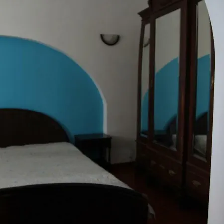 Holiday home Casa De Pedra E Cal *